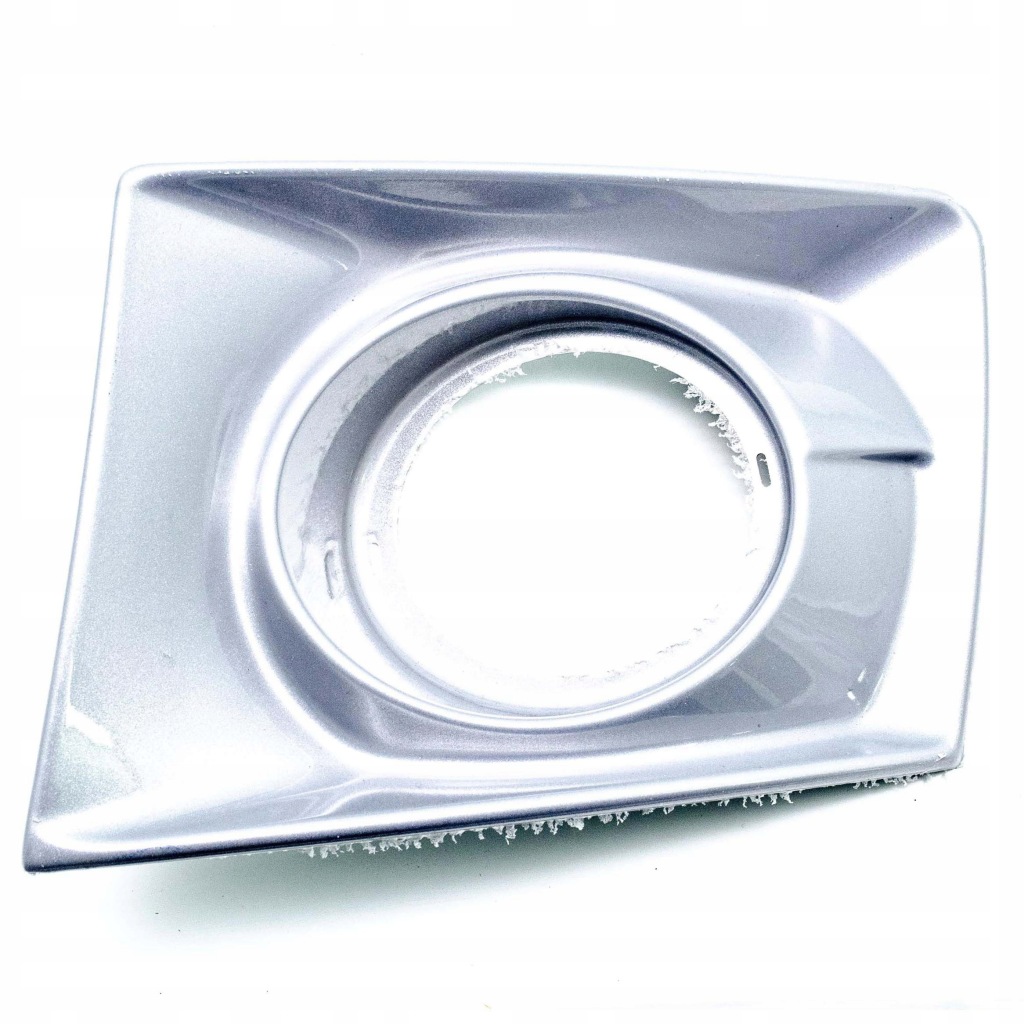 Купить Рамка бампера противотуманной фары правая ligier ixo