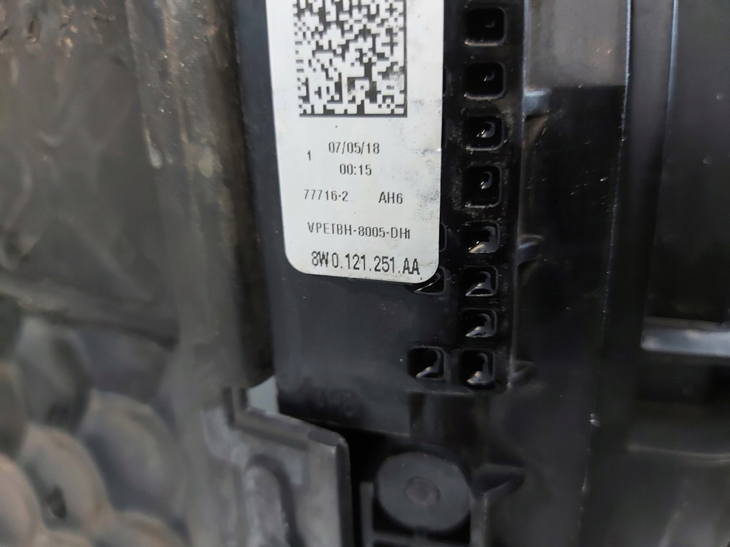 Audi a8 d5 4n 4n0 3.0 tdi комплект радіатор вентилятори ремінь перед Недорого