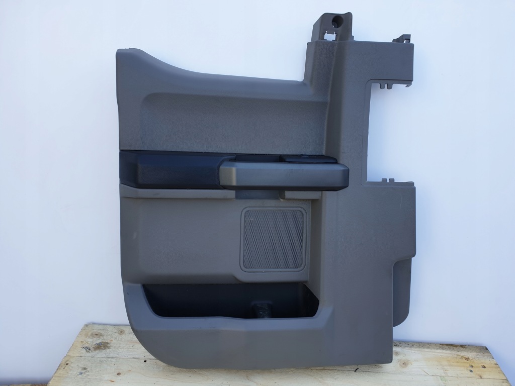 фото №1, Ford f150 15-18r задний обшивка дверь левый задняя