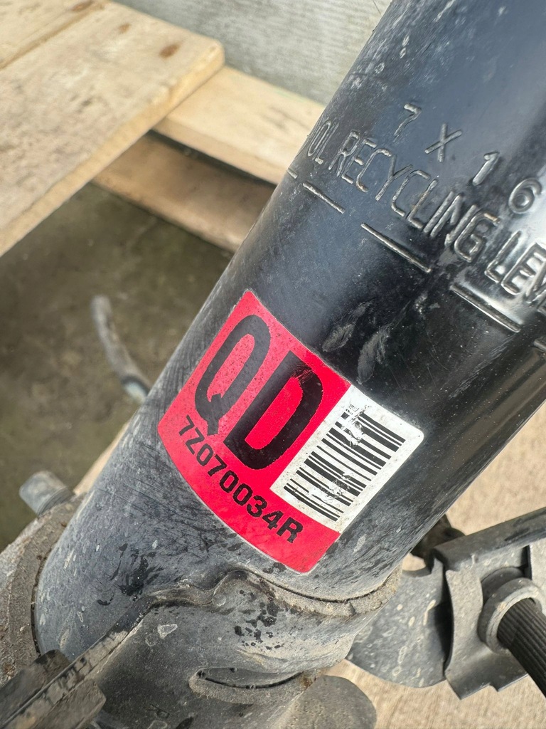 фото №8, Амортизационная стойка поворотный кулак амортизатор правый перед renault koleos ii 1.6 dci