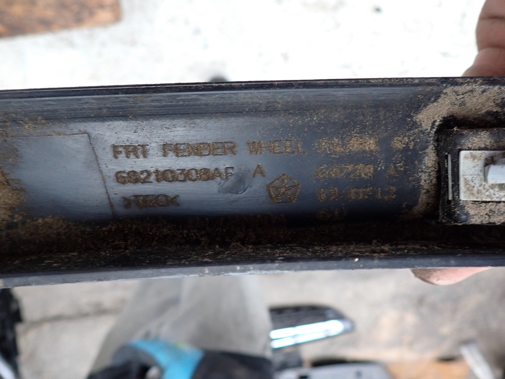 фото №9, Молдинг na крила права перед передня jeep cherokee 14- 68210308af