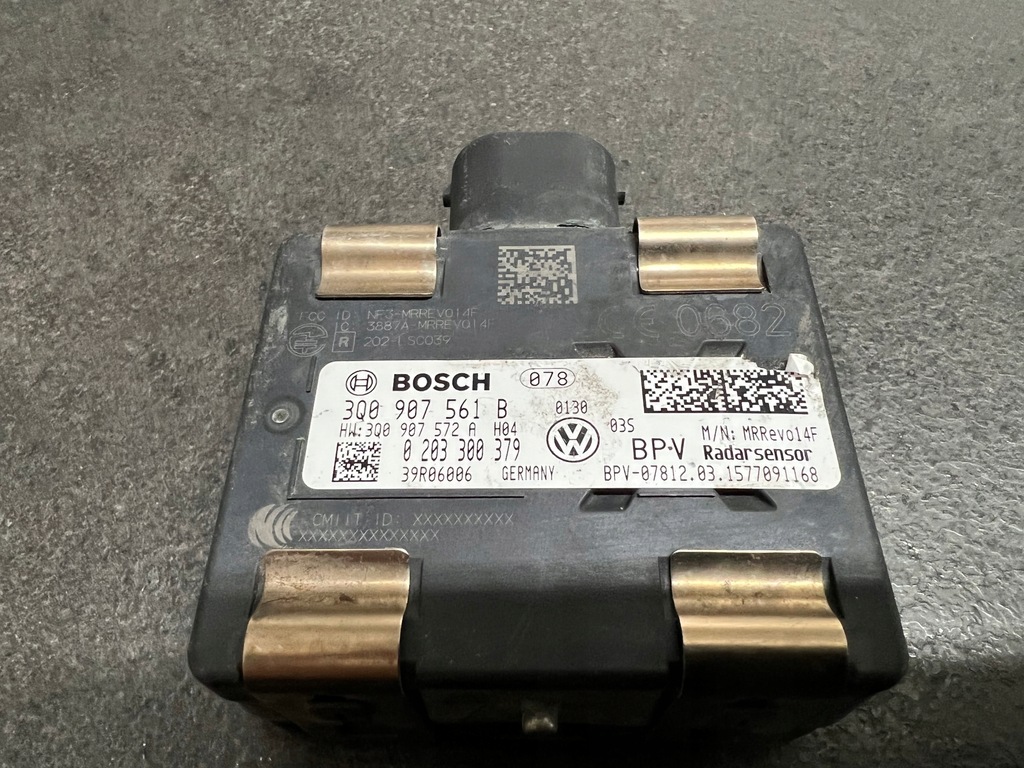 фото №1, Радар датчик acc vw passat b8 3q0907561b