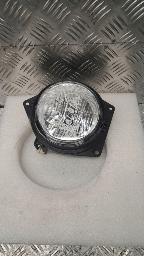 Купити Hummer h3 2006- протитуманна фара ліва eae 15807157