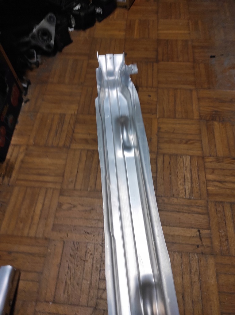 фото №7, Балка pod бампер audi a6 c6 стальной перед