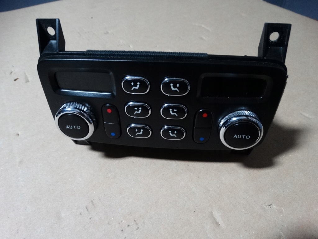 фото №1, Панель кондиціонера bentley flying spur 1 9