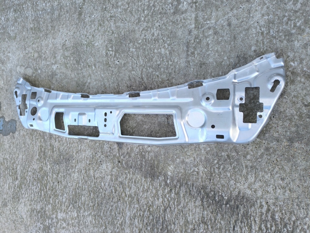 Mercedes e-klasa a2146201100 ремень передний верхний оригинал Оригинал