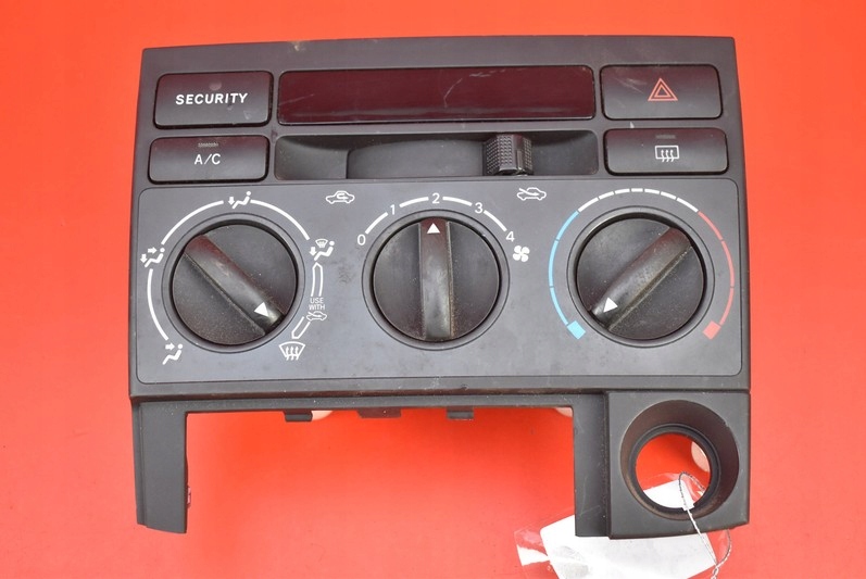фото №1, Панель управление обдув кондиционер toyota corolla verso 1 i 01-06