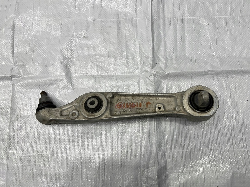 фото №1, Alfa romeo giulia рычаг передний правый 2x4