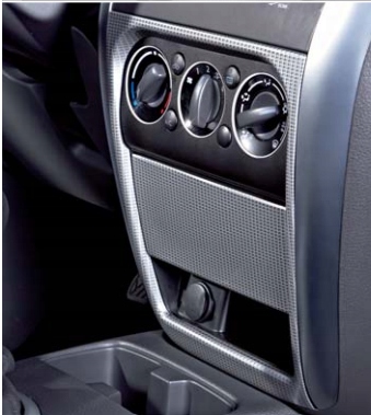 фото №1, Рамка stylizacja консоли центральной suzuki sx4 оригинальный номер