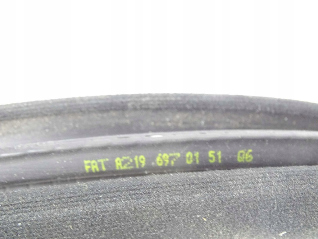 фото №3, Mercedes cls w219 прокладка двері лівий правий перед