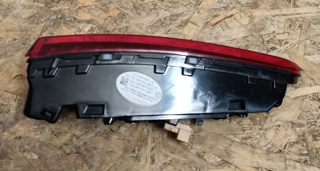 фото №10, Skoda enyaq iv лампы задняя задние левая правая led