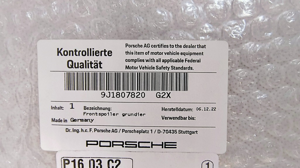 фото №8, Молдинг бампера правая перед спойлер porsche taycan turbo s 19-23