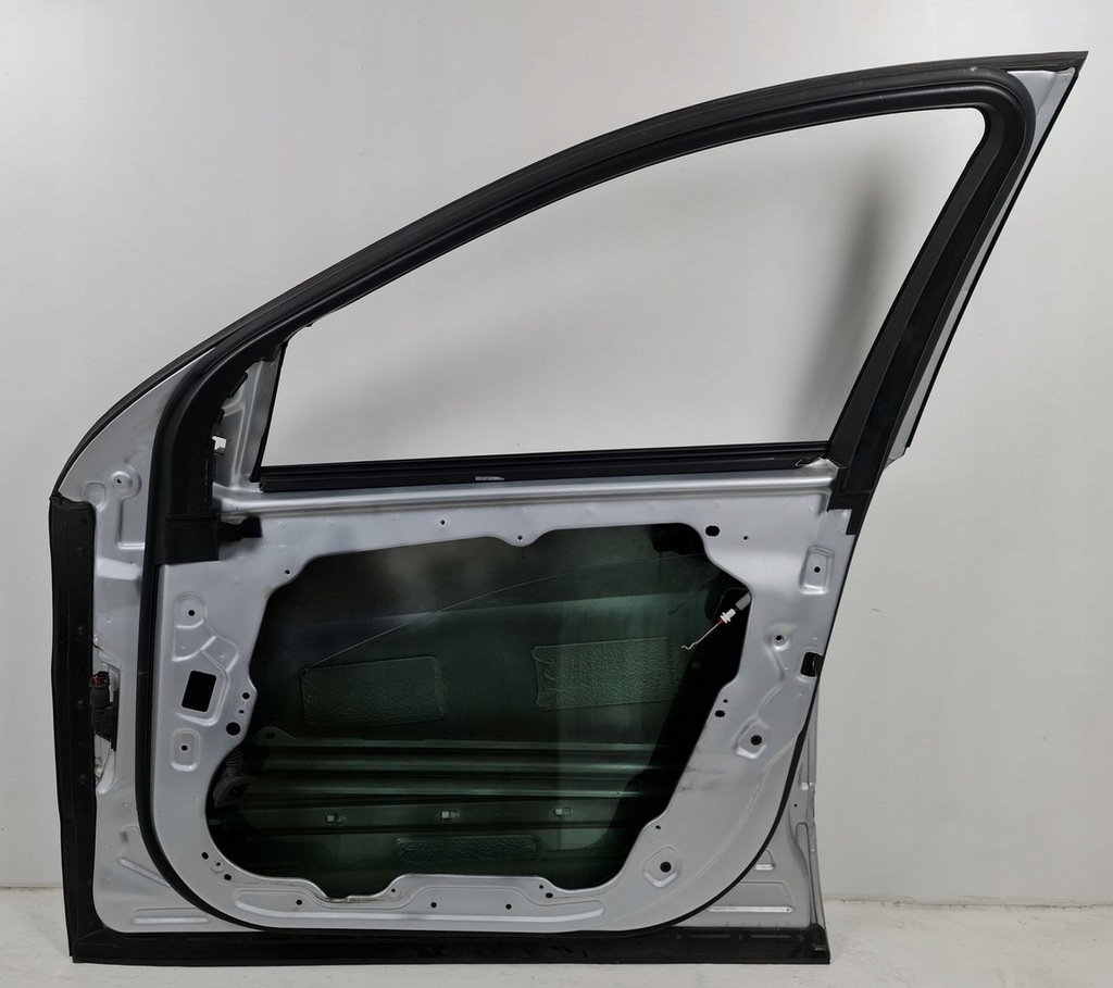 фото №7, Дверь передние правый перед 775 mercedes r-kl w251