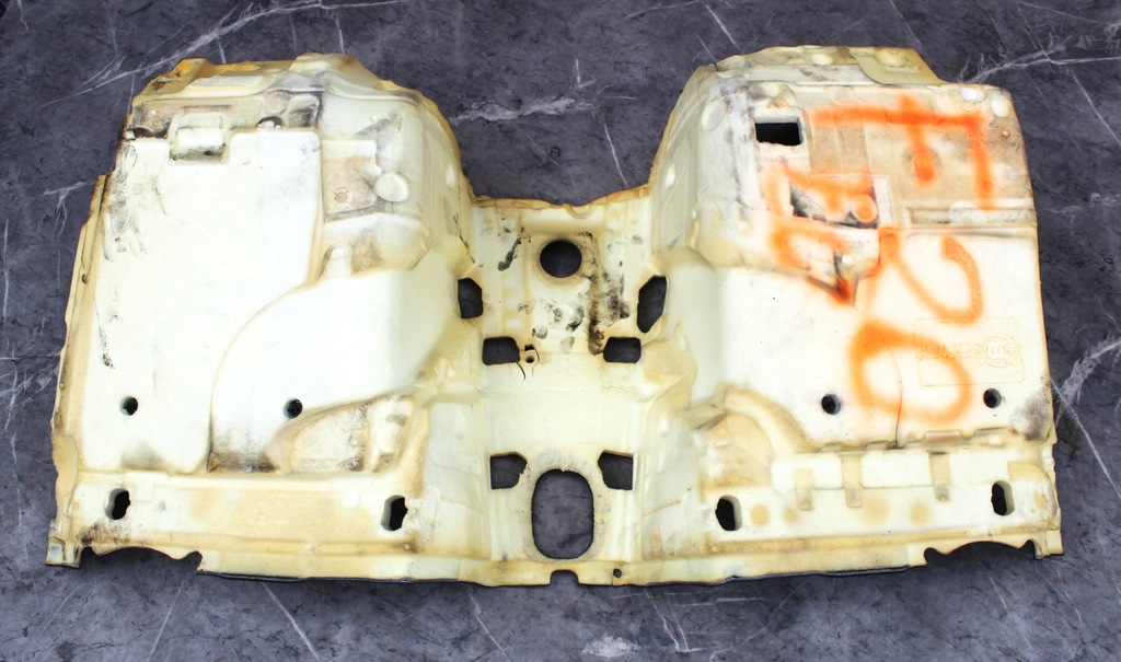 фото №5, Підлога килимок обшивка bmw f20 europa