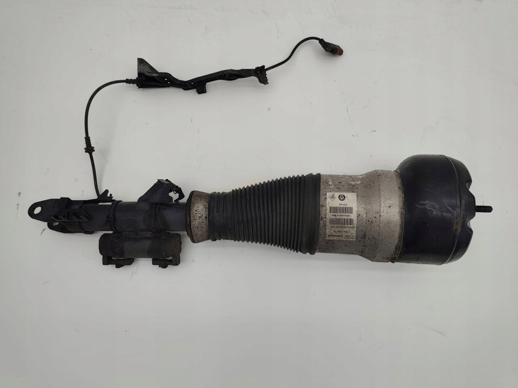 Купити Mercedes w222 правий передній амортизатор 4matic a2224211494