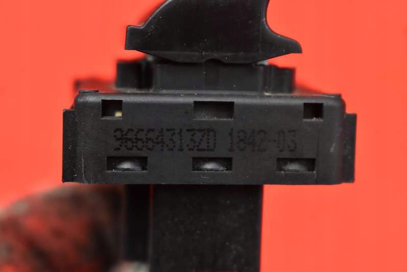 фото №7, Панель керування вікон eu 96664313zd peugeot 208 1 i 12-16