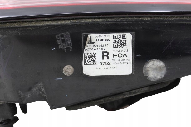 фото №12, Chrysler pacifica 17- лампа правая задняя w крышка