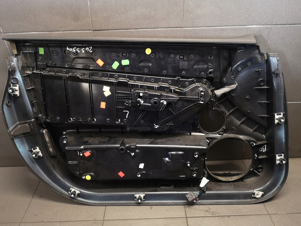 фото №12, Обшивка двері правий перед b&o audi a8 d3 soul