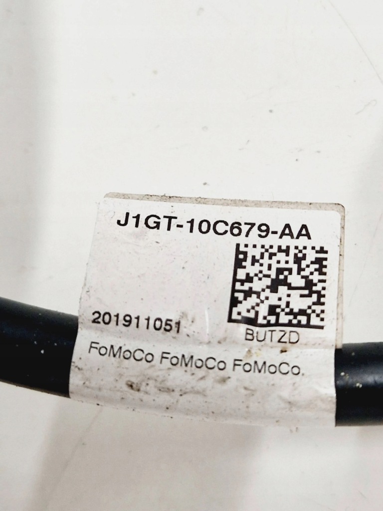 Купить Ford mondeo mk v 2017 plus / клемма / шланг аккумулятор