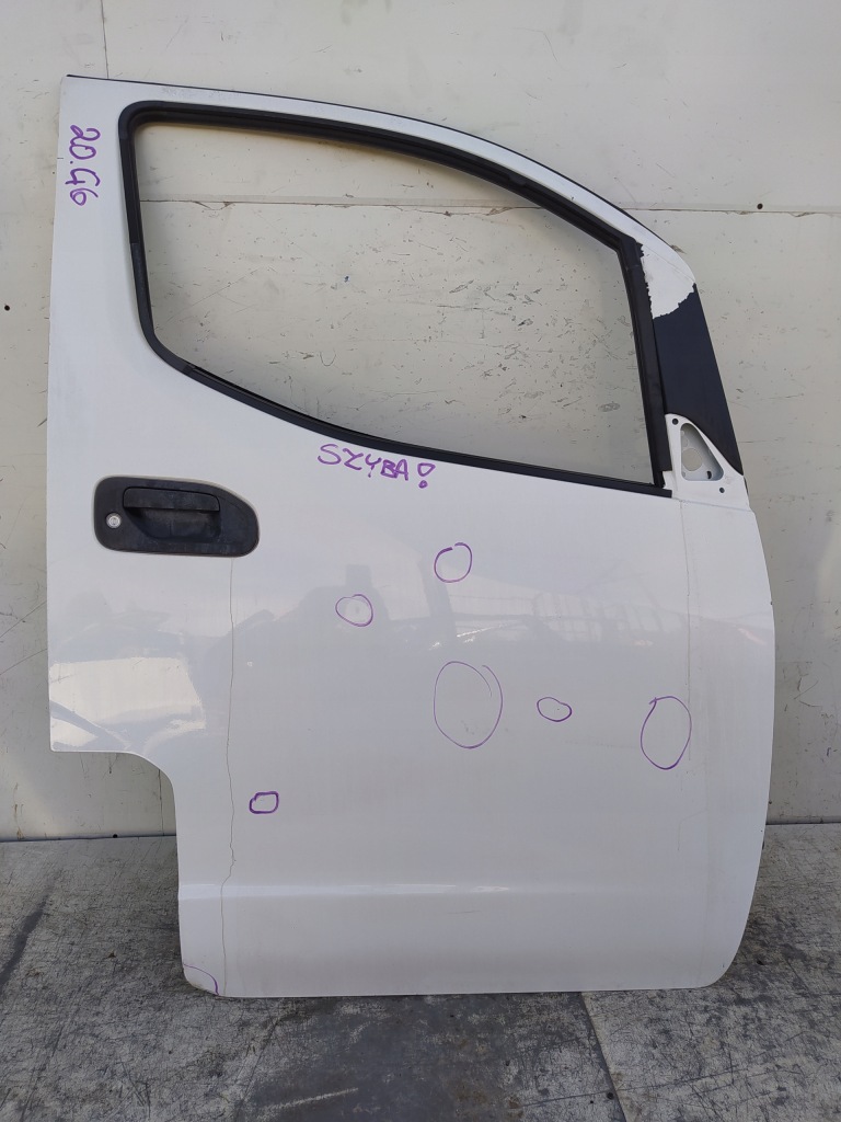 фото №1, Nissan nv200 дверь правый правое перед передние