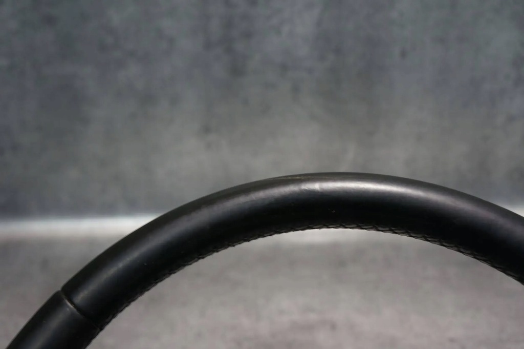 фото №11, Воздуховод трёхспицевая кожа vw eos golf 1q0419091aa