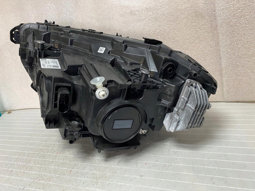 фото №16, Фара лампа передняя перед правая - mercedes eqa w243 eqb x243 full led