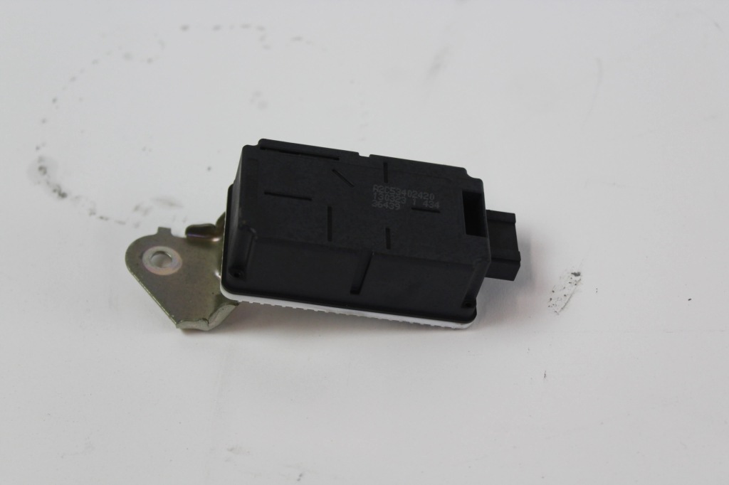 фото №1, Suzuki sx4 s-cross модуль блок управления 37160-61m00