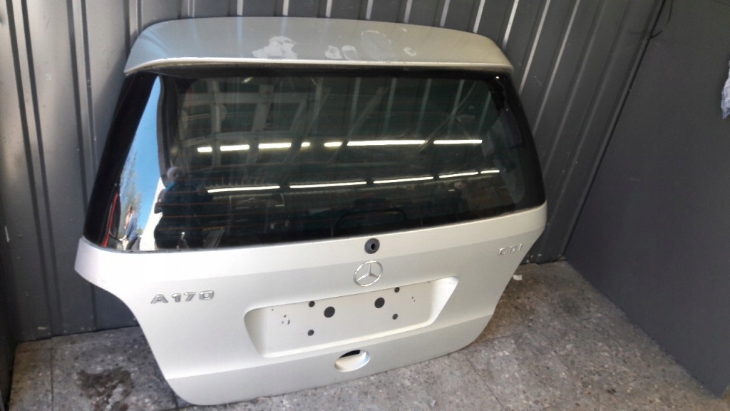 Крышка багажника задний  mercedes w168 с Разборки