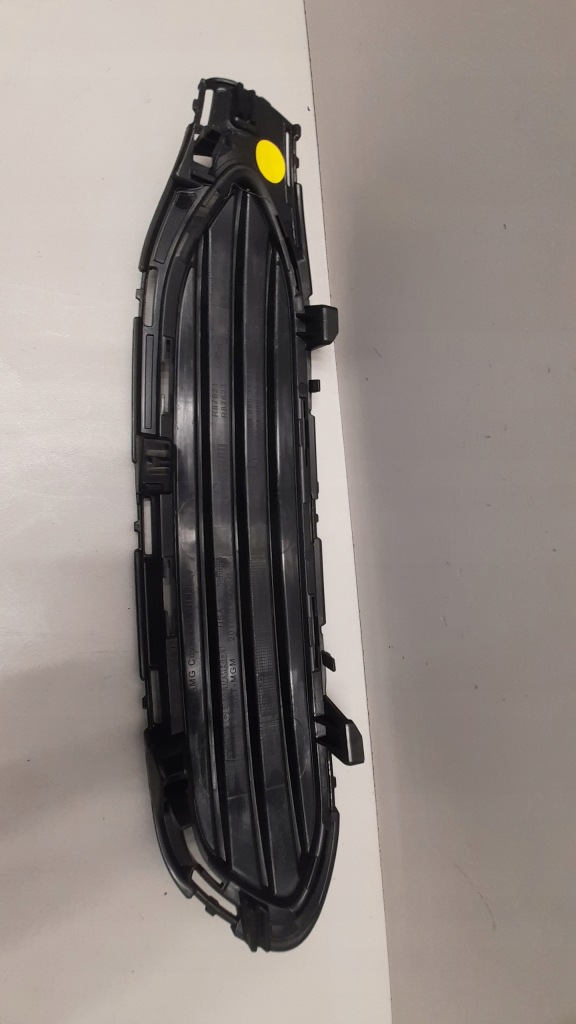 Mercedes w294 eqe решётка заглушка правая бампера заднего задняя a2948853401 Недорого