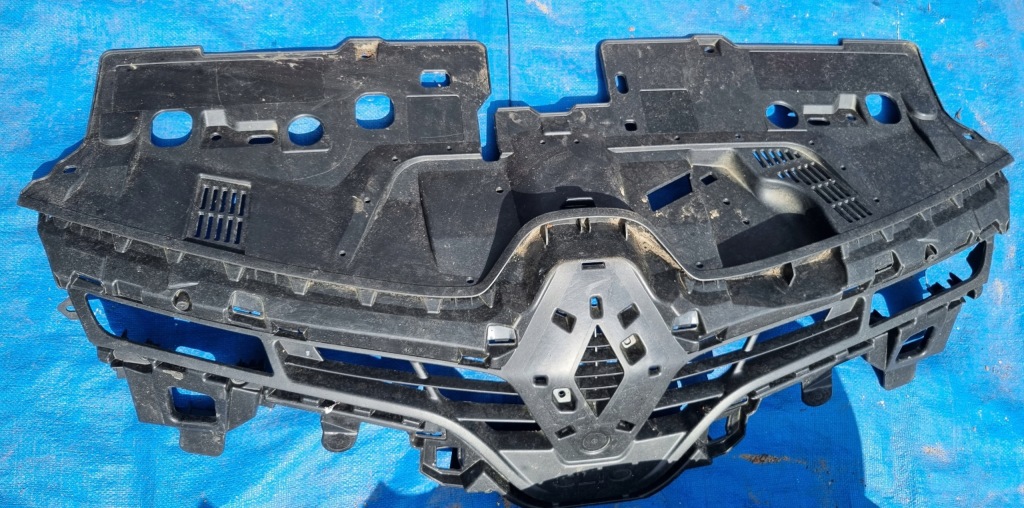 Renault clio klio 4 iv 12 бампер передний перед рамка решётка накладка решётка радиатора Киев