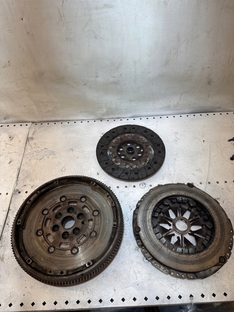 фото №1, Volkswagen golf v 2005 комплекти зчеплення