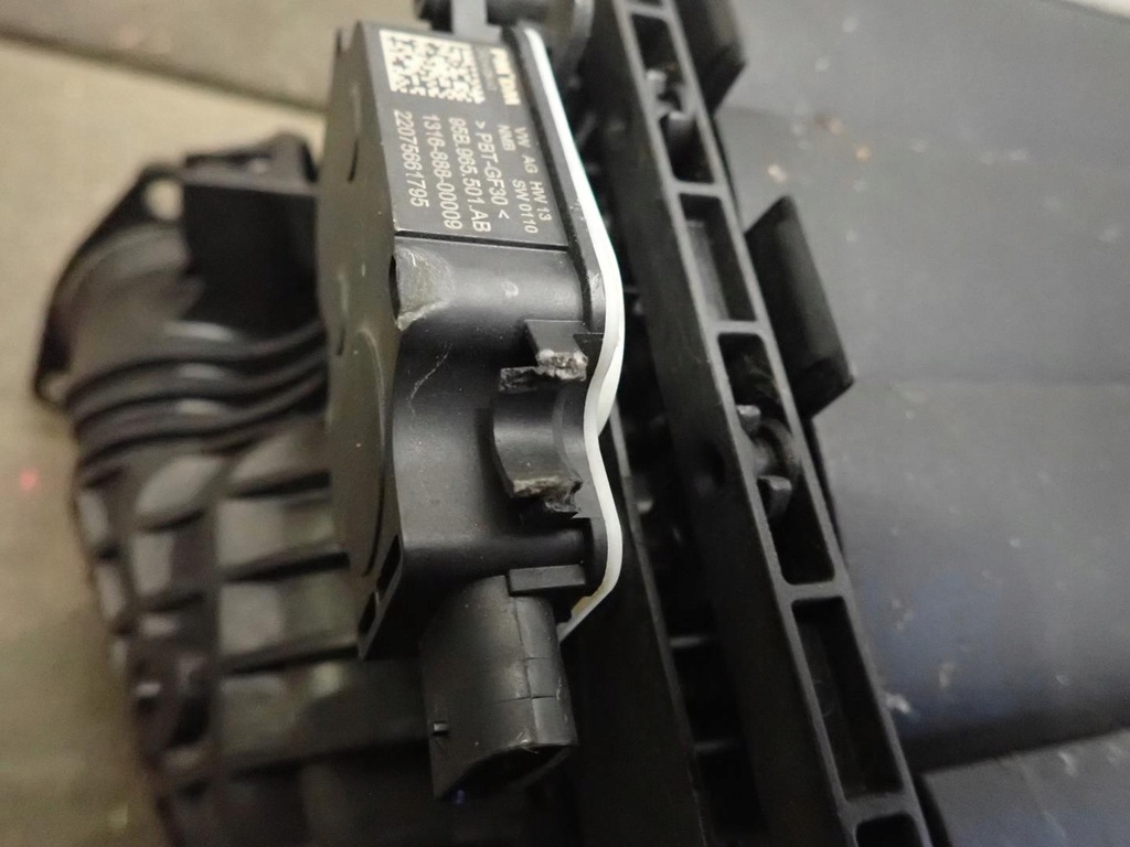 фото №7, Інтеркулер audi q7 ii 2015 4m 4m0145804bs