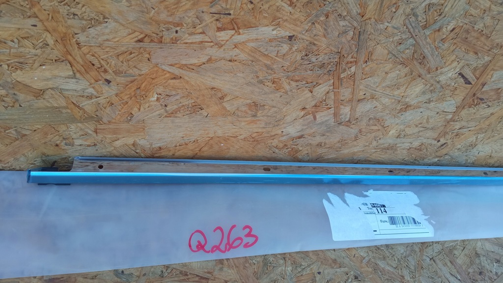 фото №8, Toyota corolla cross молдинг дверь левый задняя nowa