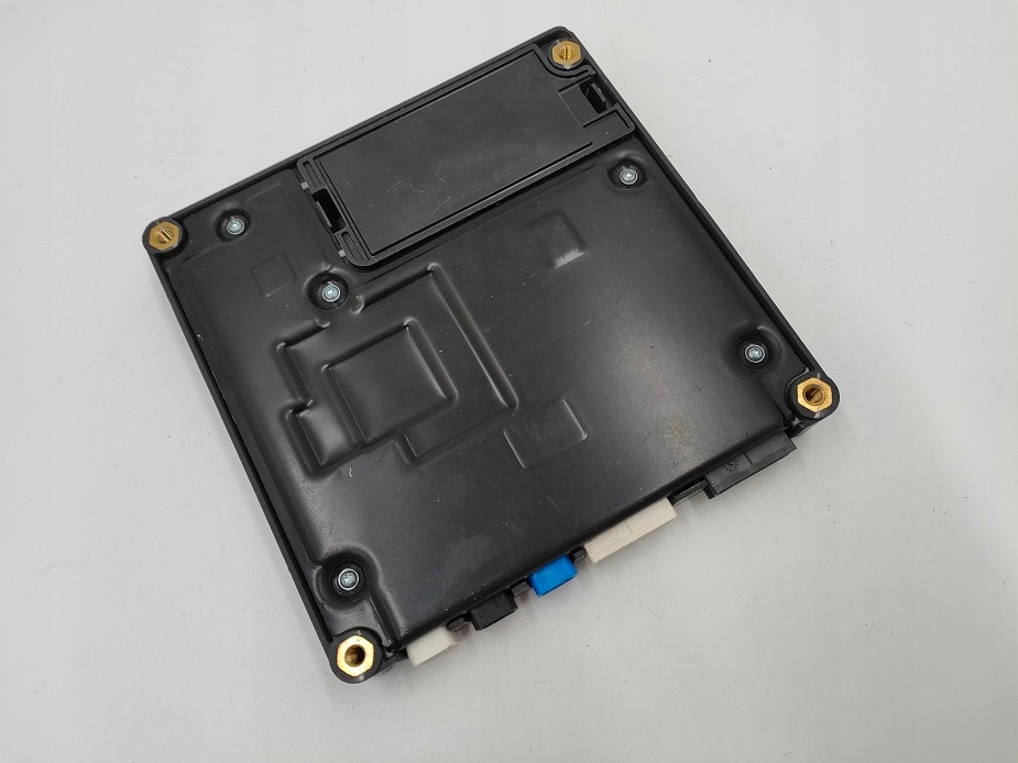 фото №7, Модуль помощи sos 80d035285a vw passat b8 arteon