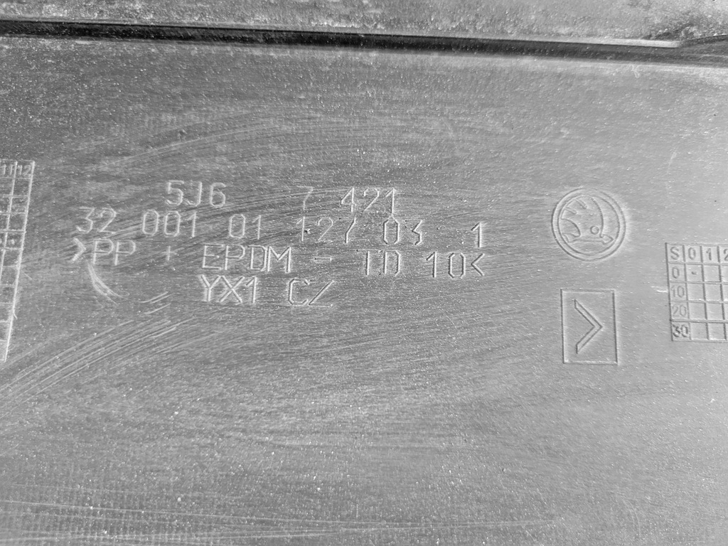 фото №12, Бампер задняя задний skoda fabia ii 2006-2014