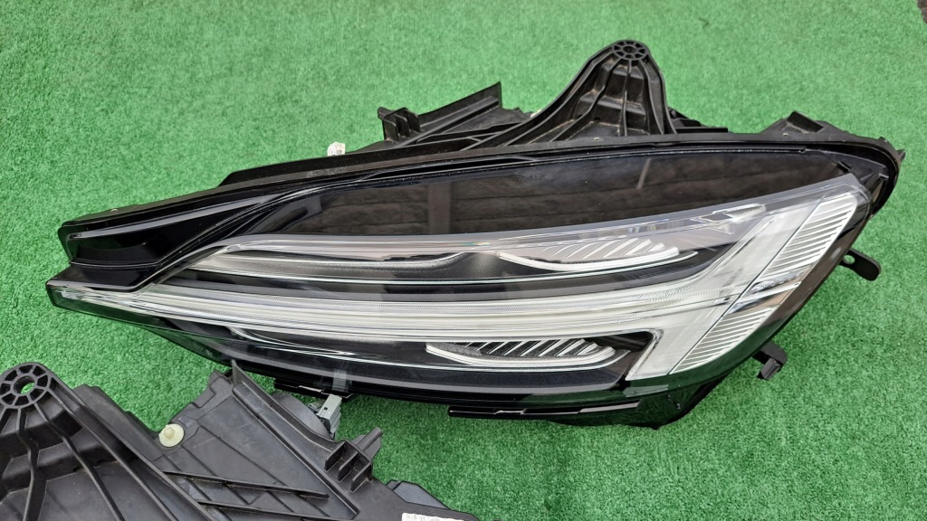 фото №3, Volvo s60 v60 2 ii full led лампи передні