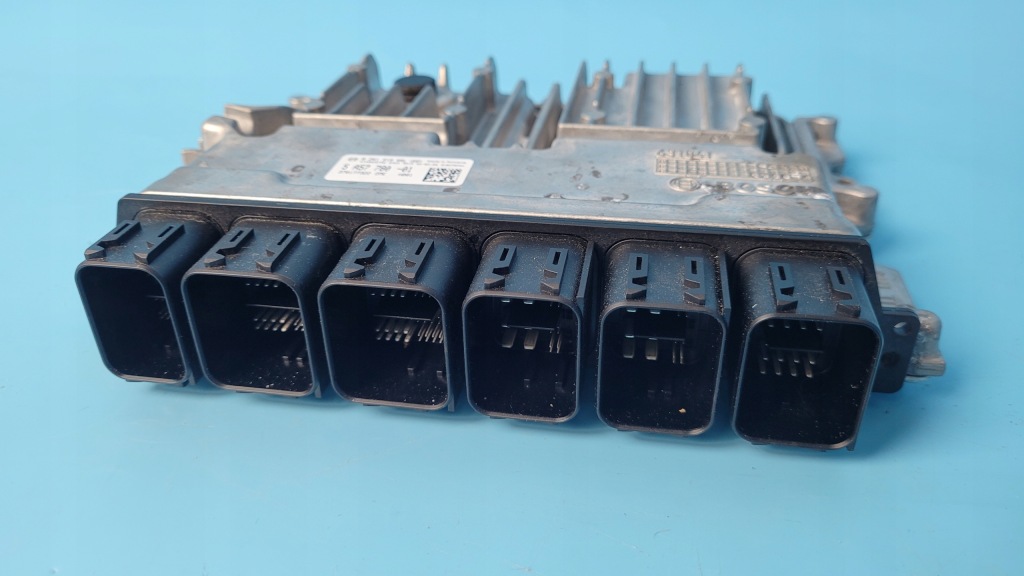 фото №11, Bmw 2' f44 gran coupe 22r 1.5b бортовой компьютер блок управления двигателя 5a57780