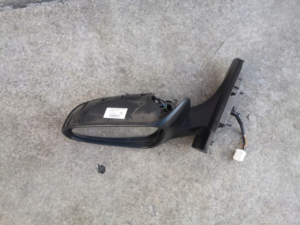 фото №1, Toyota chr ch-r 1 i 16- 2016- зеркало левая электрический 9 pin кабели