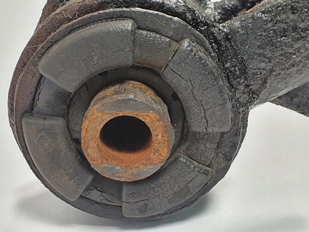 фото №7, Рычаг левый перед передний нижний dodge nitro 52109993ab