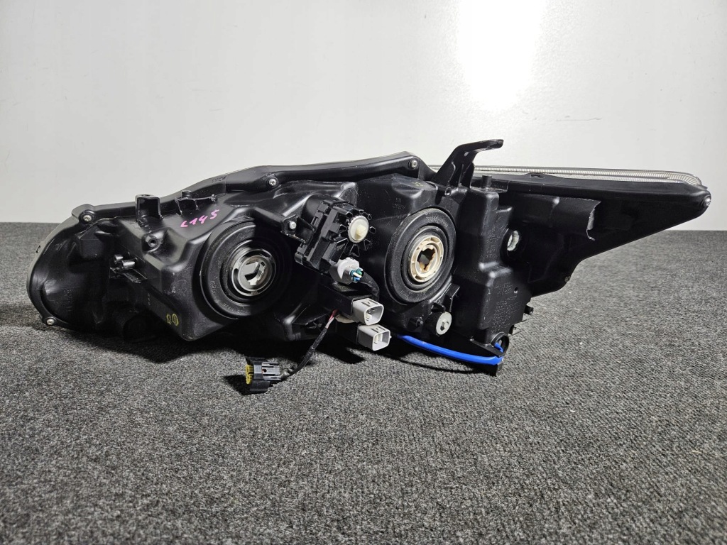 Lexus ct ct200h 2010- фара лампа звичайна права перед передня eu ładna Ціна