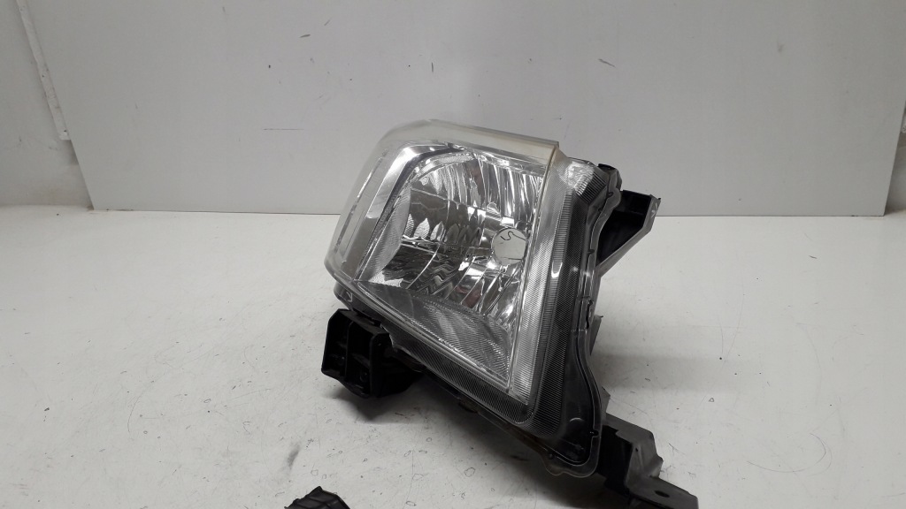 фото №3, Toyota hilux 7 vii lift 12- лампа права передня