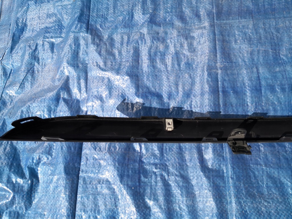 Tesla 3 накладка-спойлер диффузор бампера задняя 108398400d новый с Разборки