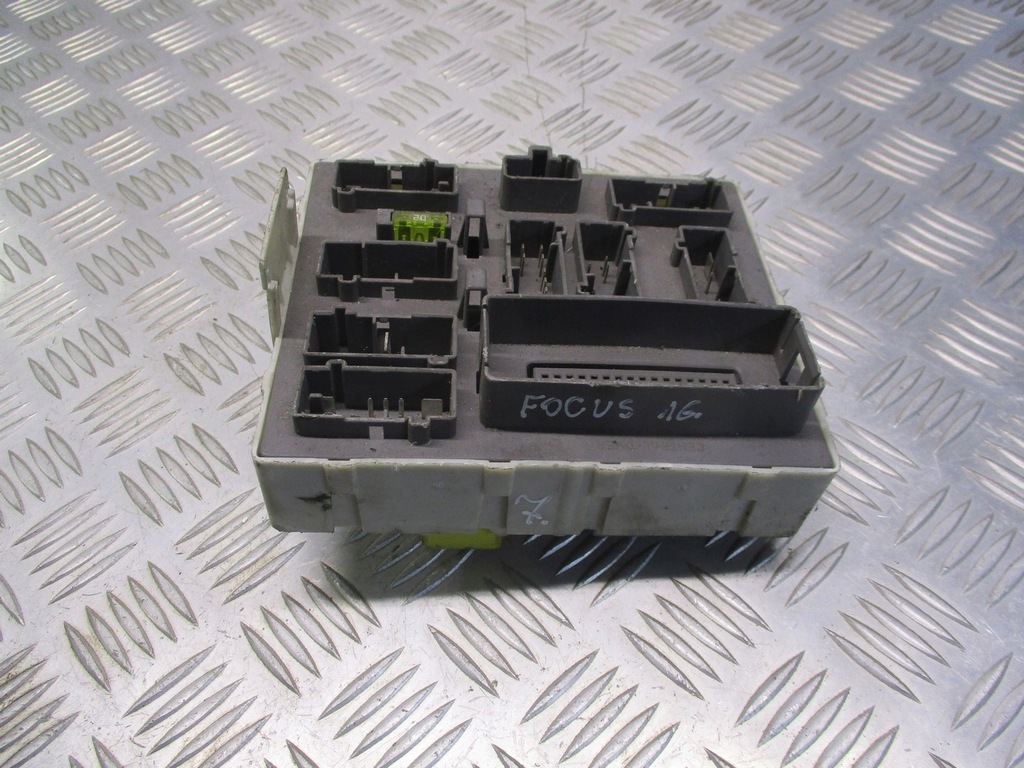 фото №1, Коробка предохранителей ford focus mk1