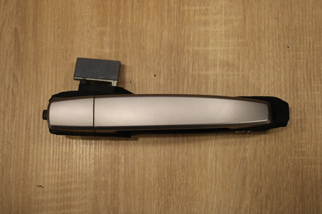 фото №1, Ручка наружная правый задняя chevrolet captiva серо-серебристый