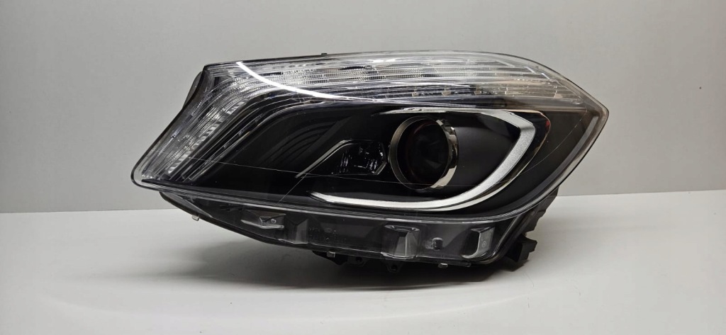 фото №1, Mercedes a klasa 176 w176 ils ксенон led фара лівий amg a-klasa