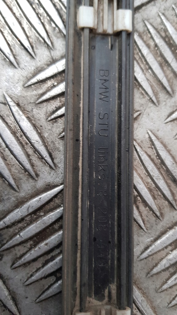 фото №3, Bmw e39 молдинг дверь левый перед