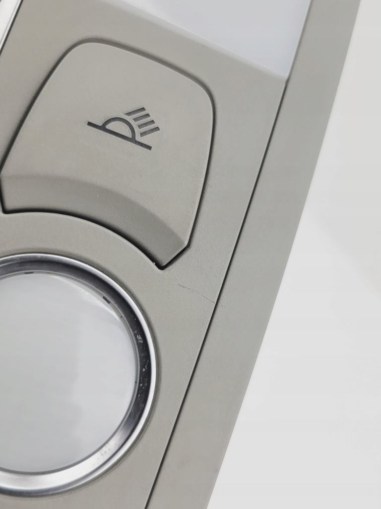 фото №8, Audi q7 4l лампа лампа освещение потолочный потолка home link 4l0947135m