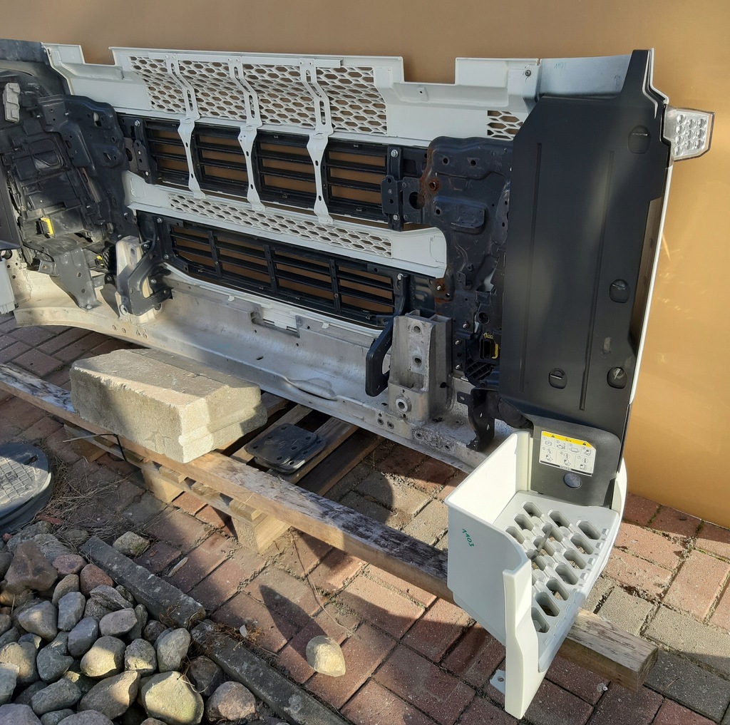 фото №8, Volvo fh4 бампер перед kompletny решітка радіатора перед фари балка 1103