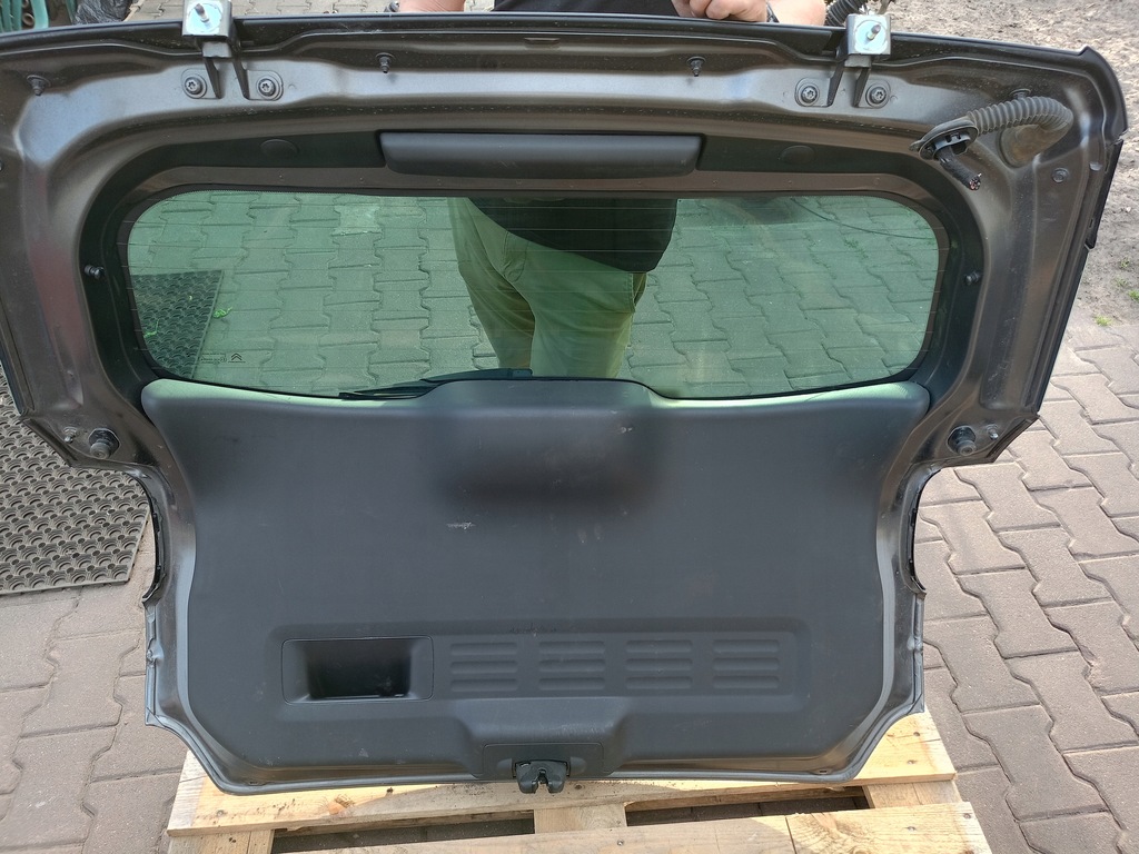 фото №7, Крышка багажника citroen c3 aircross камера