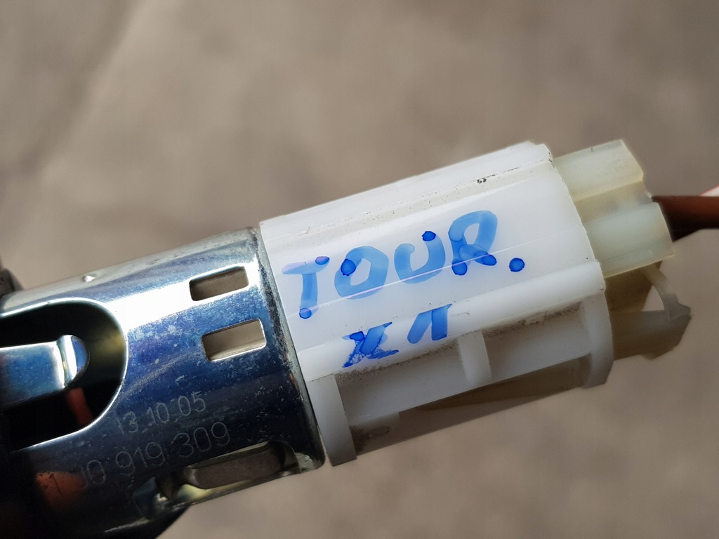 фото №8, Роз'єм прикурювача + ucięta штекер / vw audi seat skoda / - 1j0919309